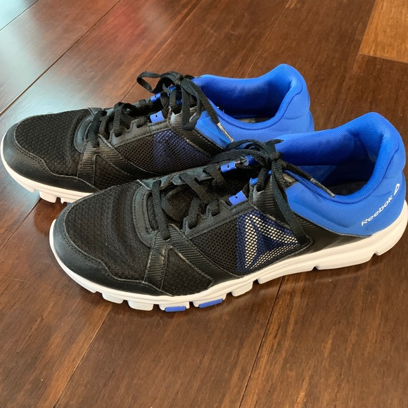 reebok men's yourflex train 10 shoes